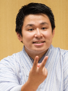 林家染八