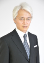 横堀悦夫